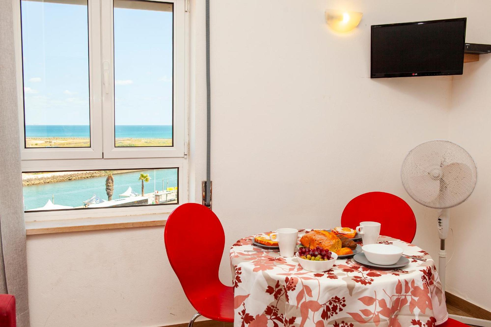A38 - Rising Sun Top-Floor Flat Lagos Exterior photo