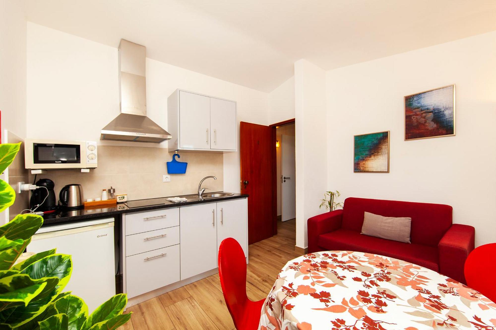 A38 - Rising Sun Top-Floor Flat Lagos Exterior photo