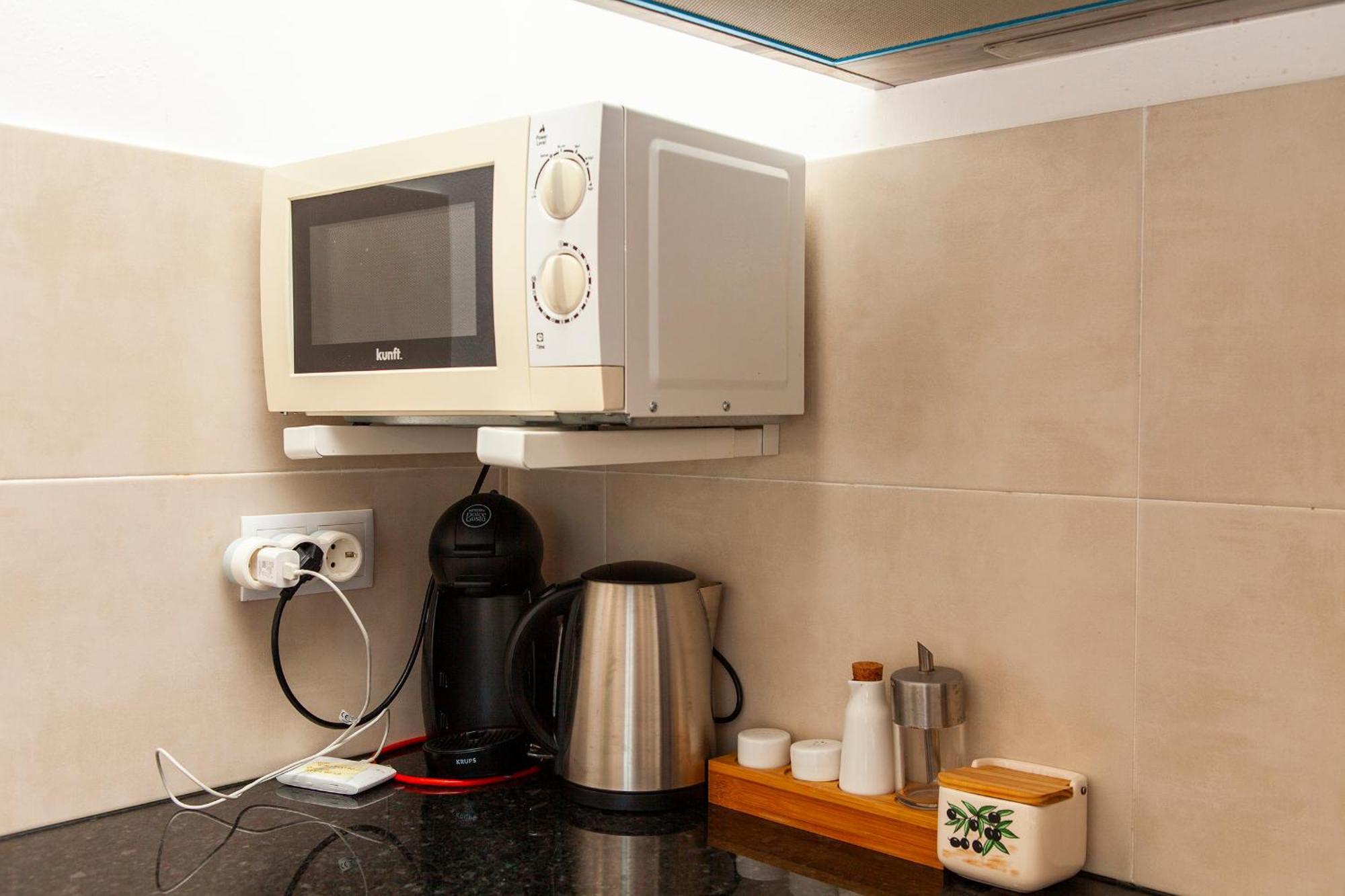 A38 - Rising Sun Top-Floor Flat Lagos Exterior photo